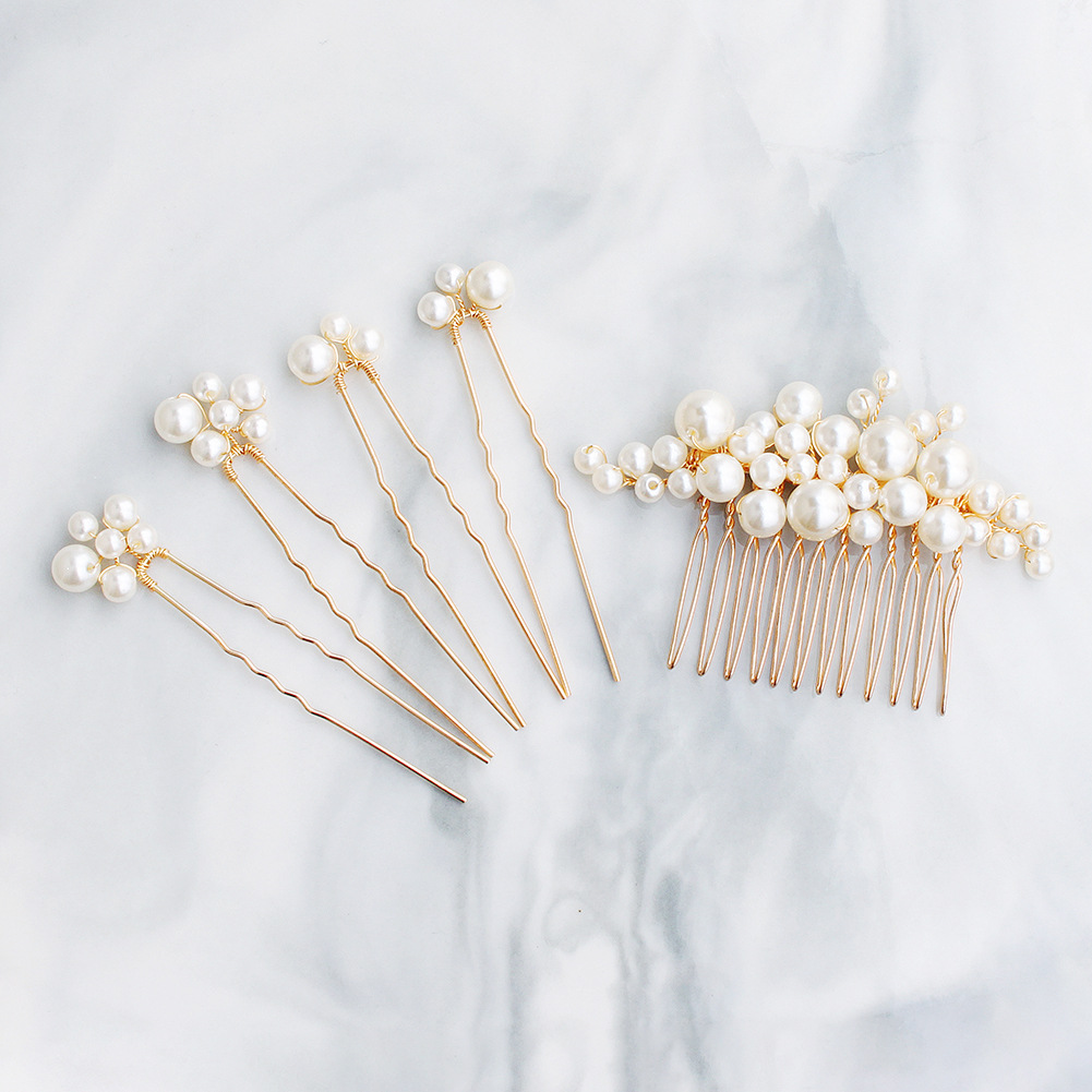Fashion Sweet Handmade Pearl Hairpin Wedding Plate And Comb Set display picture 5