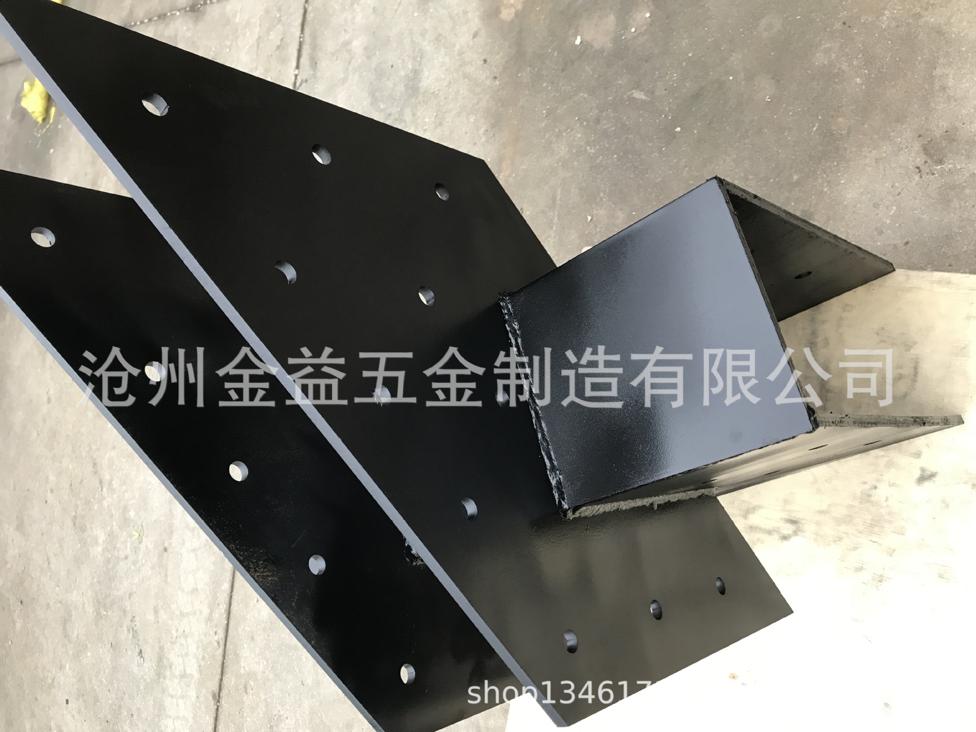 aa8ffc56669fb0e3d03f7253753f33