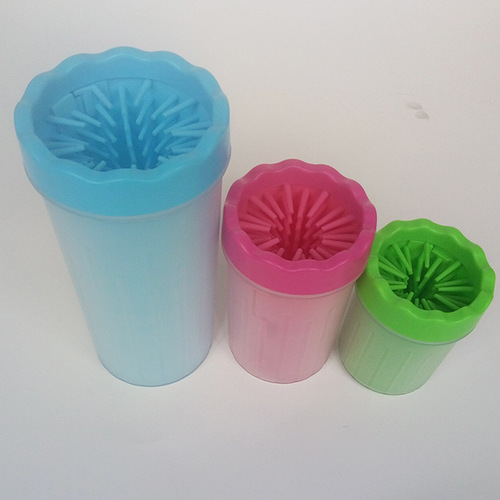 Cross-border e-commerce pet foot washing cup, dog paw cleaning and beauty tools, brush supplies, dog foot washing machine