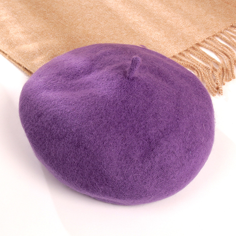 Women's Simple Style Solid Color Eaveless Beret Hat display picture 1