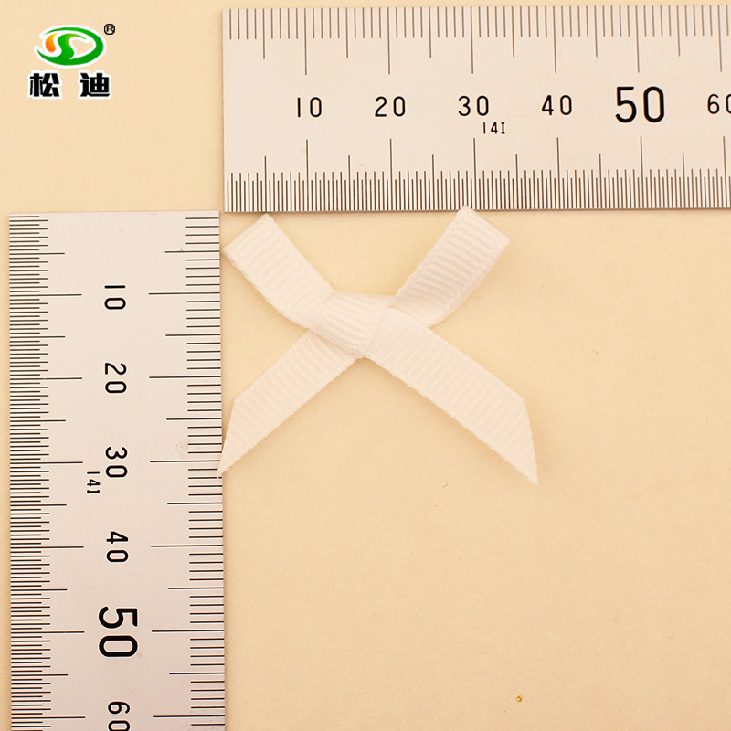 2分白色罗纹蝴蝶结封面