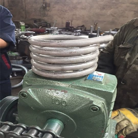 矿山施工设备;钻采设备;救生艇