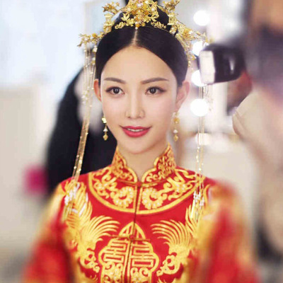 2020 new pattern Xiu clothing Headdress bride Headdress Chinese style marry Accessories Xiu Hairdressing Toast clothing Hair crown