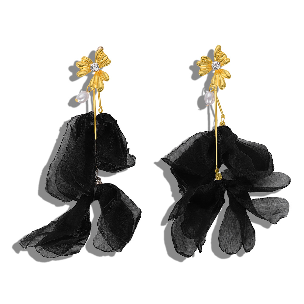 Za Même Style Fleur Boucles D'oreilles Européen Et Américain Spinning Hot Boucles D'oreilles En Alliage De Résine Perle Boucle D'oreille Accessoires En Stock En Gros display picture 7