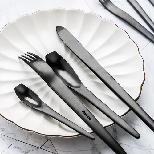 INS-style Stainless Steel Cutlery Set in Rose Gold Brushed Finish—Perfect for Nordic-Style Home Décor, Inspired by Korean & Japanese Trends