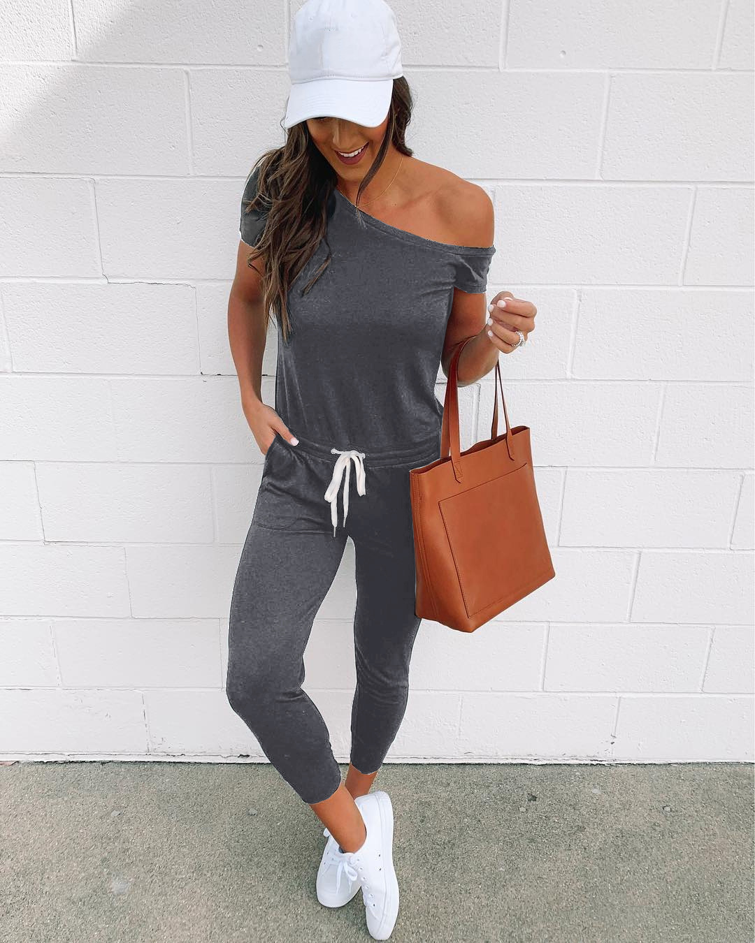 Women's Off-shoulder Jumpsuit With Pockets And Lace-up Details_voghion.com