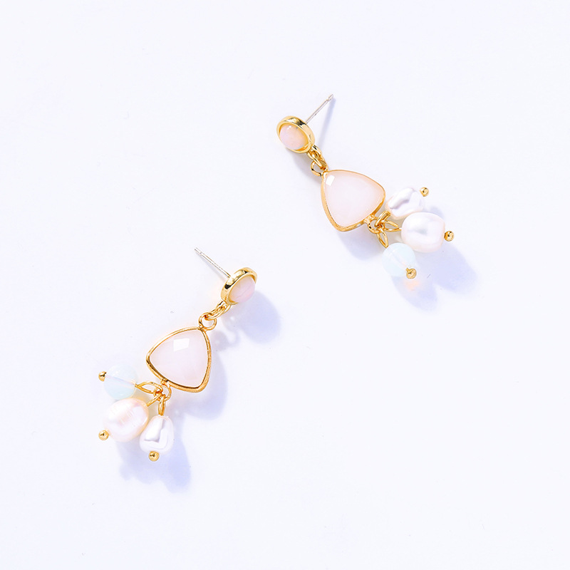 Super Fairy Girl Pearl Pendant Earrings Fashion Korean Fashion Small Fresh Earrings Female Wild Drop Earrings Wholesale Nihaojewelry display picture 7