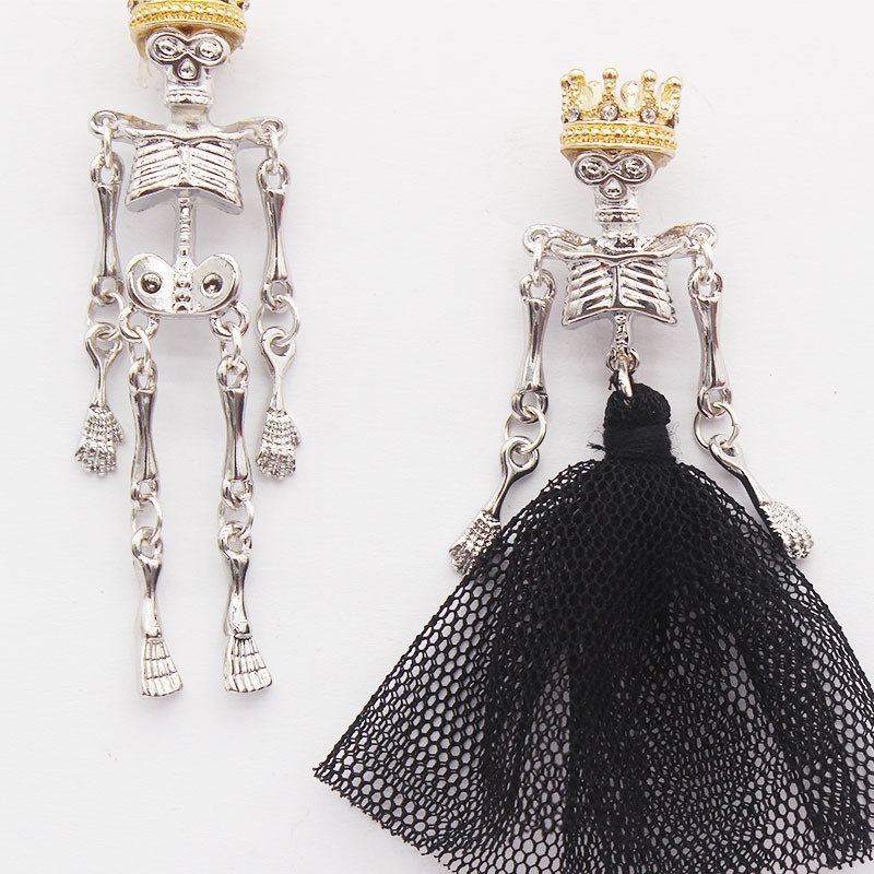 GOTHIC饰品 哥特暗黑系婚礼骷髅人黑纱裙皇冠国王王后情侣不对称耳钉饰品  哥 图 6