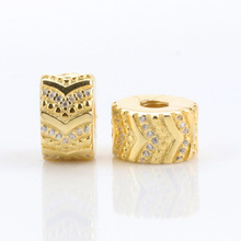 �˼��S��ɫ�����̶��A �W���r�����̶��� ���A���Ů�̶��A