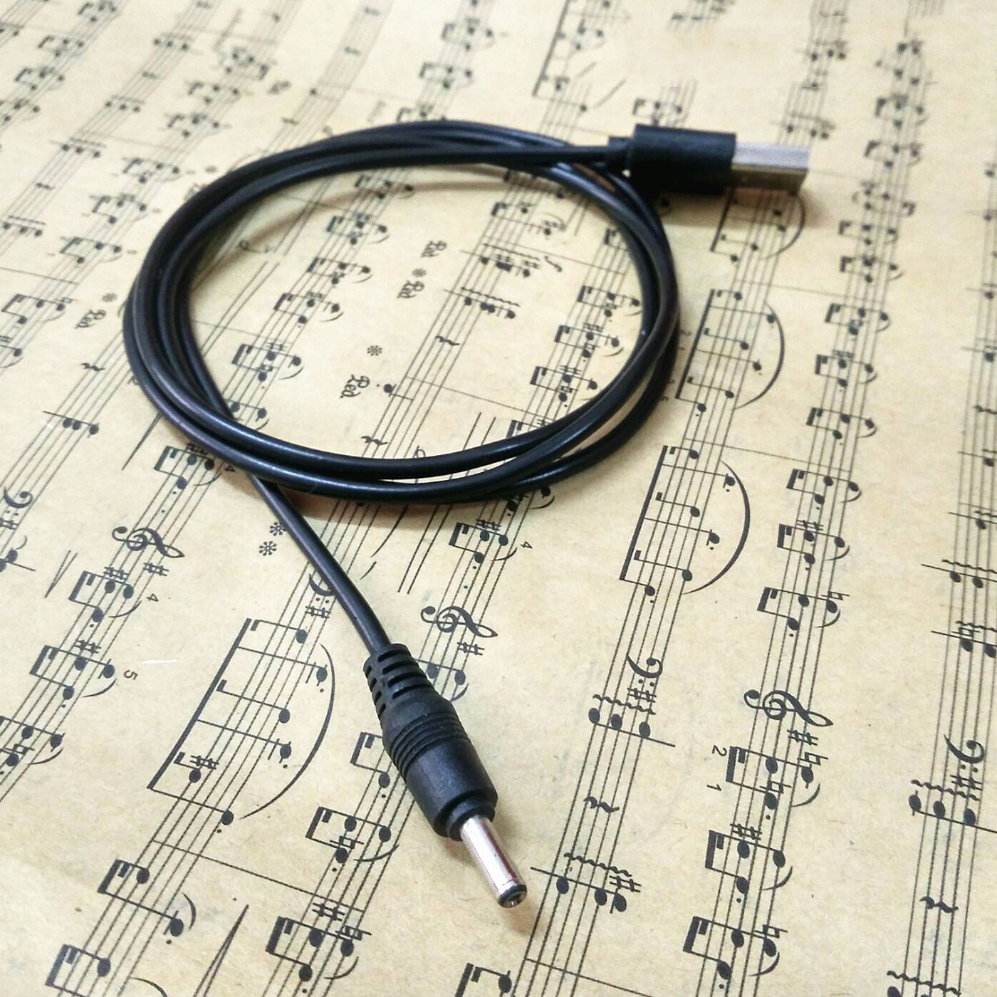 厂家直供usb转DC3.5*1.35mm 充电线 圆孔小音箱电源 USB电源线