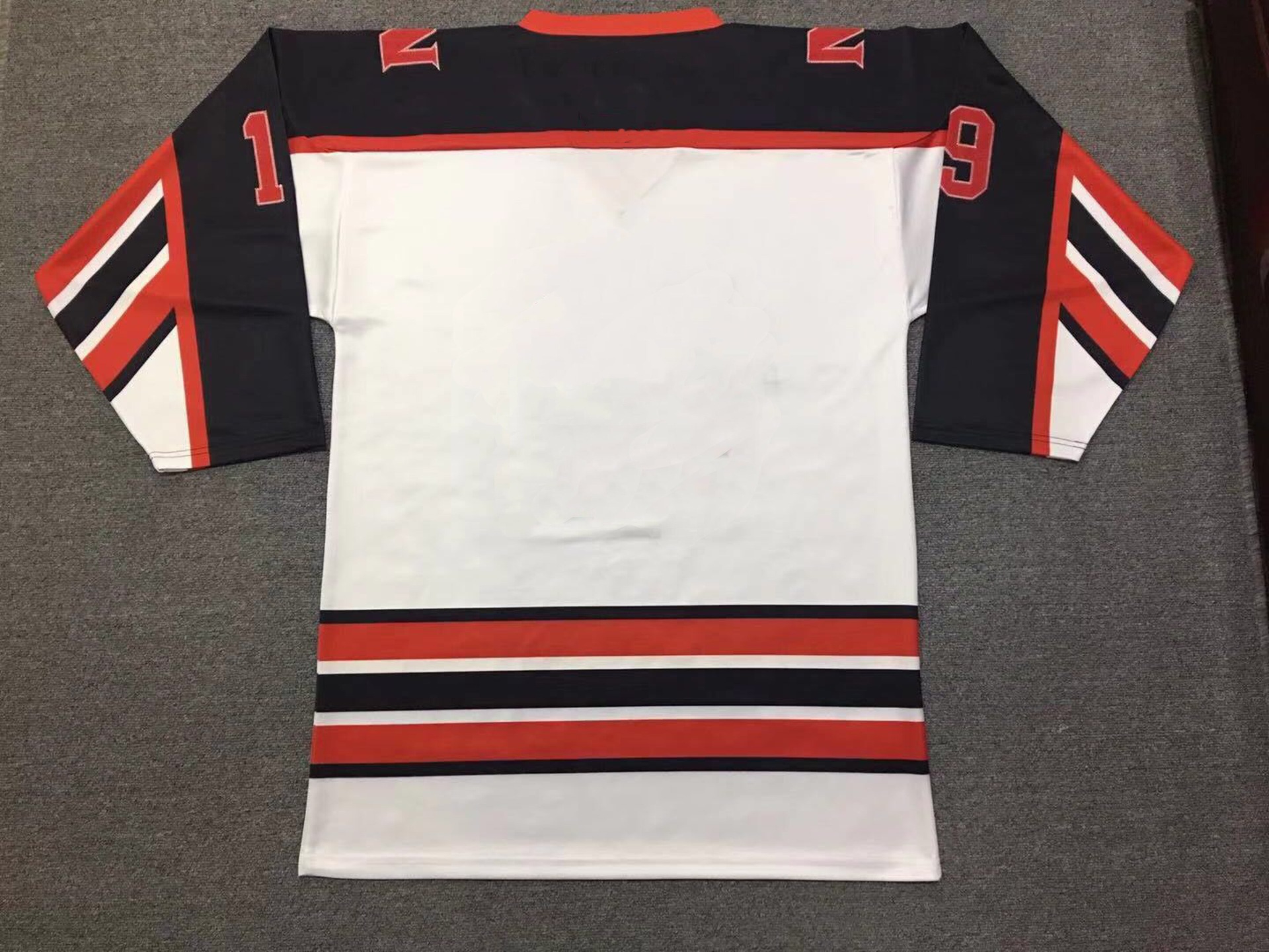 3B005F1D6443D5844C24F20949C99B