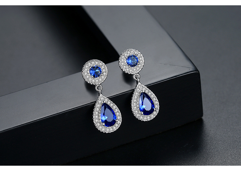 Aaa Zircon Earrings Fashion Accessories display picture 3