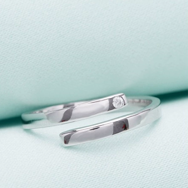 One size ring, men's style