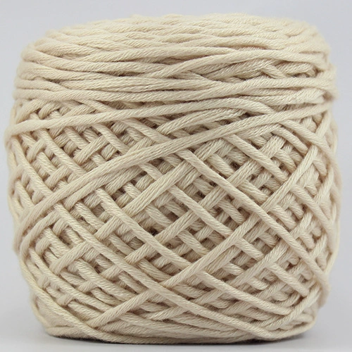 White, 28meter