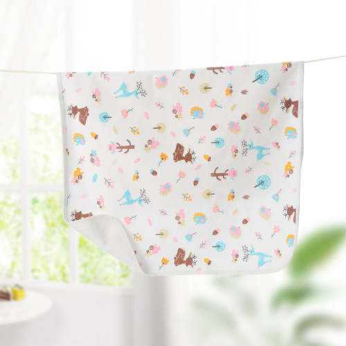 Yiwu manufacturer three-layer pure cotton baby changing pad washable large printed children's changing pad wholesale