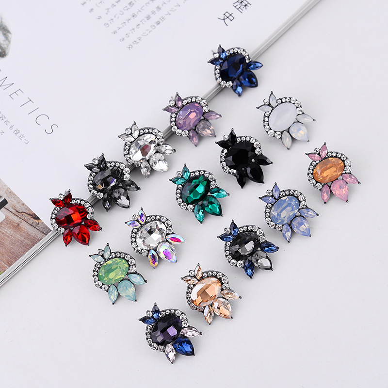 1 Paire Mode Fleur Alliage Placage Perles Artificielles Strass Femmes Boucles D'oreilles display picture 9