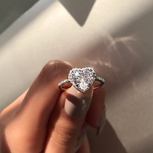 Classic heart-shaped zircon women's engagement ring, real gold-plated micro-set diamond ring, European and American cross-border jewelry wholesale