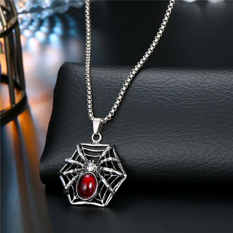 Punk Geometric Alloy Pendant Necklace display picture 9