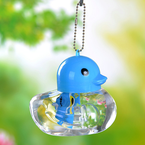 Closed qq fish bottle qq turtle bottle qq fish tank turtle bottle mini portable plastic small fish tank big yellow duck