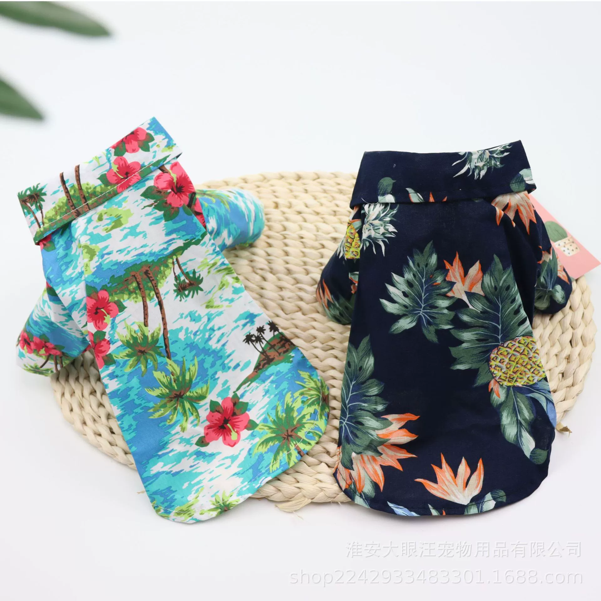 Летняя одежда Тонкая Одежда для собак Рубашка Тедди Фадоу Горький медведь Бом Китти Маленькая собака Щенок Одежда для домашних животных