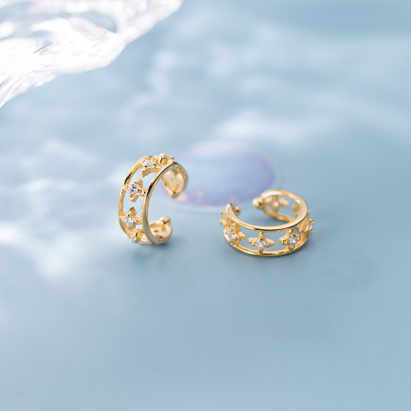 Eloch s925 clip de orejas de plata mujeres estilo coreano temperamento de moda con diamantes de cuatro puntas estrella simple sin agujeros de orejas G3700