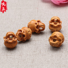 Manufacturer supplies dragon pattern peach walnut basket basket peach basket lace carved baby bracelet