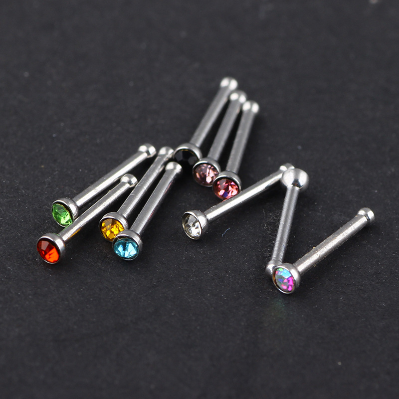 Pointed titanium steel lip stud product view