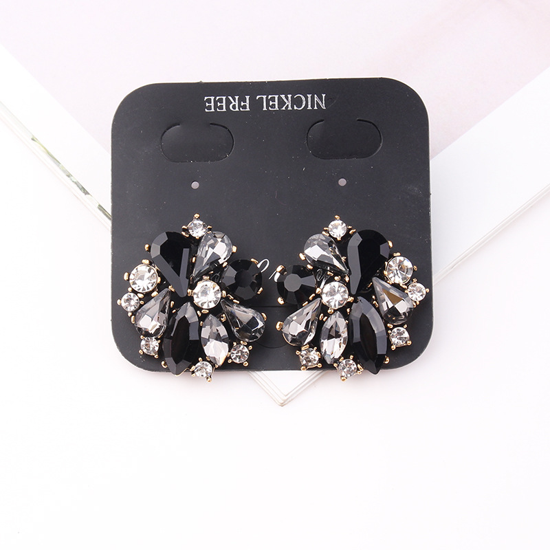 17g Weight Artificial Crystal Inlay Material Ear Studs Classification 1 Pair Quantity Wedding Occasion Alloy Material Flower Pattern Women'S Gender Plating, Inlay Design Glam Style Glam Lady Flower Alloy Plating Inlay Artificial Crystal Women's Ear Studs 1