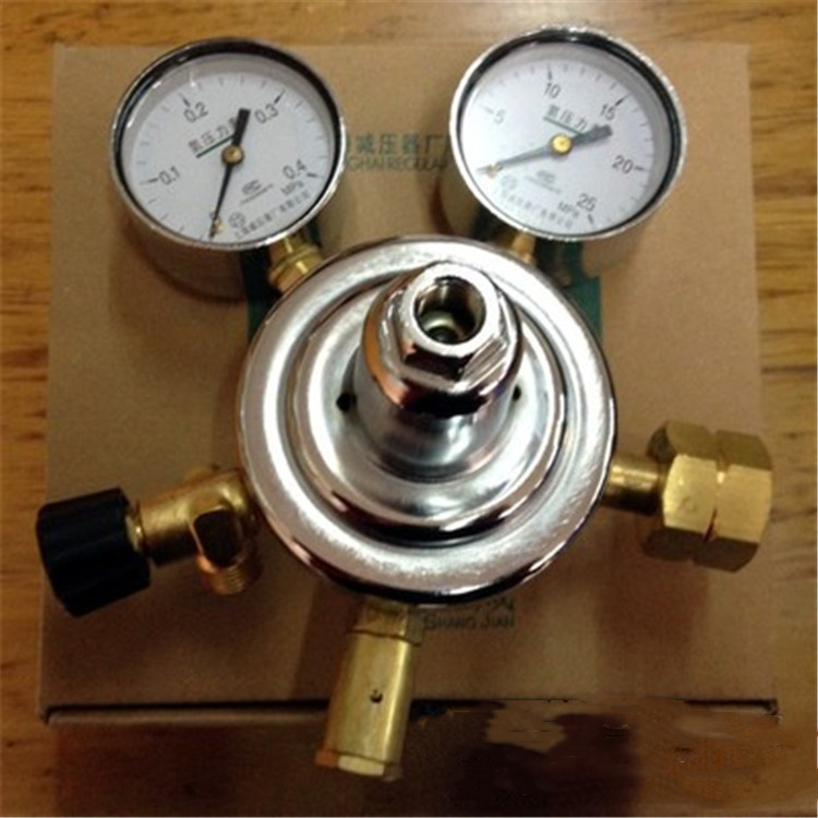 YQQ-9雷尔达氢气减压器YQQ-342氢气减压阀YQQ-352氦气YQQ-370红旗
