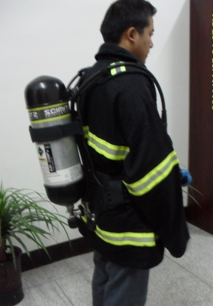 空气呼吸器6.8L消防员高压6空气瓶压缩 消防救援30mp便携式