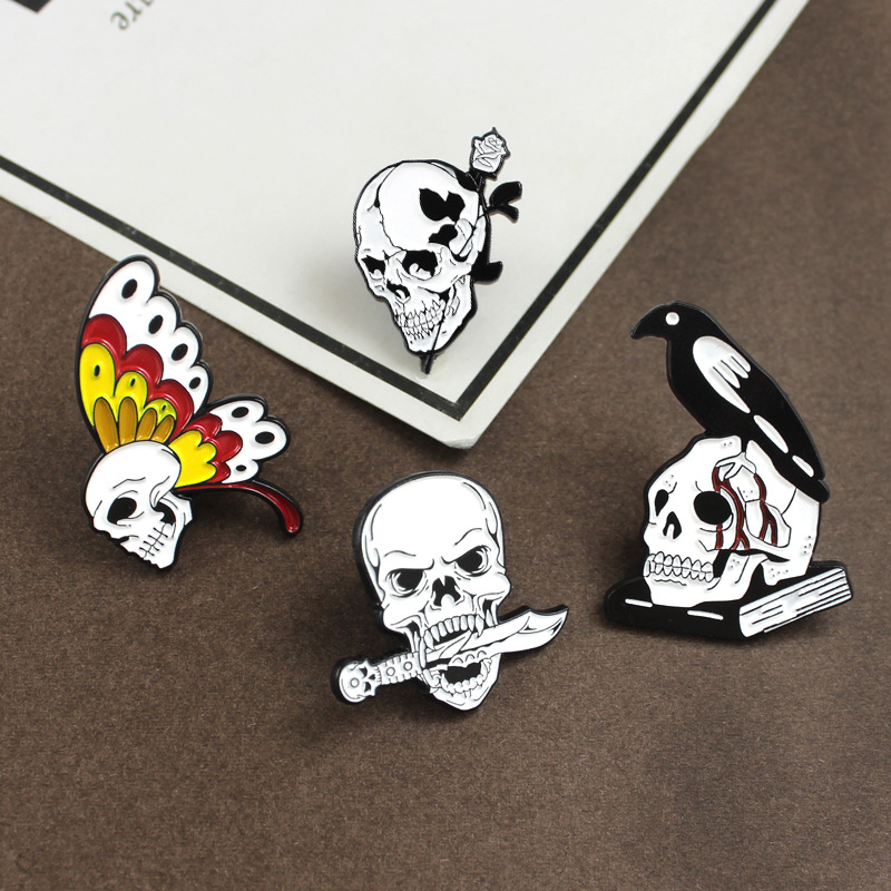 Halloween Festival Skull Pattern Exaggerated Pin Skull Alloy Enamel Unisex Brooches