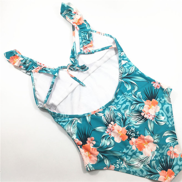 New style swimsuit printed lotus-edged sexy hip-lifting swimsuit