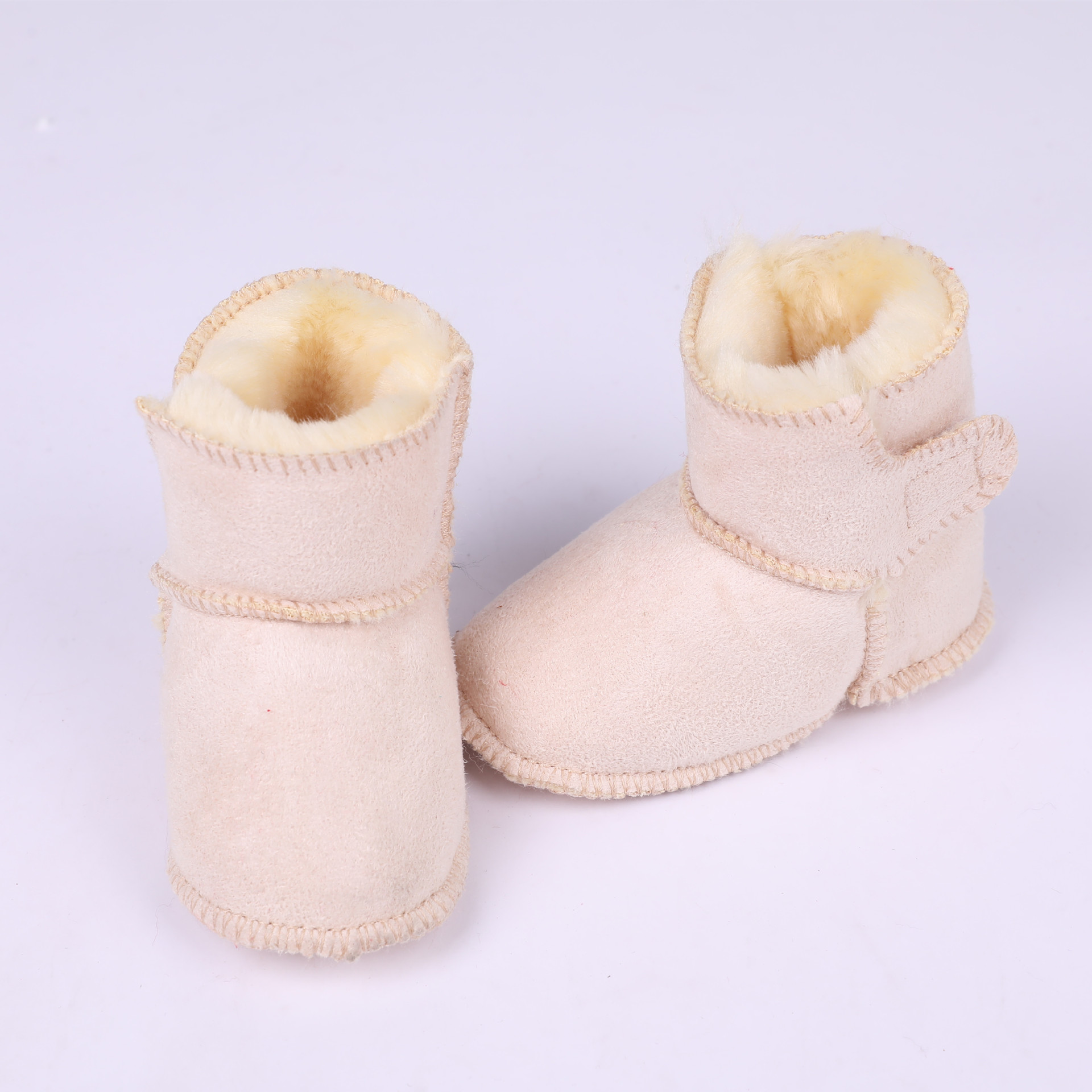 Chaussures bébé en Un morceau de fourrure - Ref 3436793 Image 9