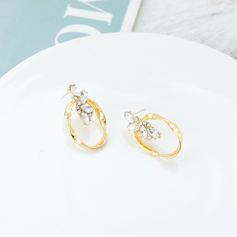 21 Neue Koreanische Stil Beliebte S925 Silber Volle Diamanten Kleine, Einfache Und Großzügige Temperament Ohrringe Ohrringe Frauen display picture 6