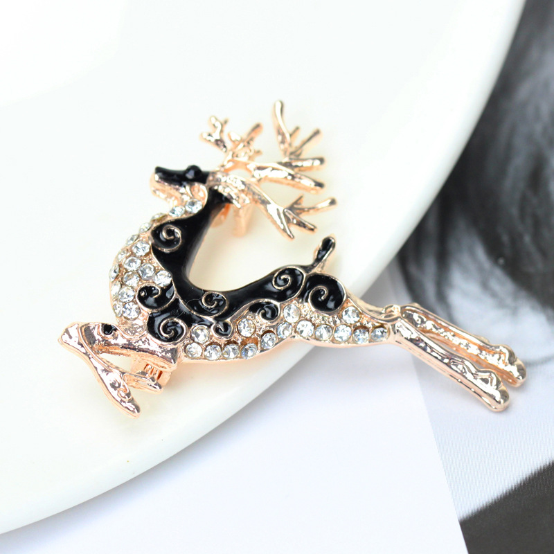 Nouveau Cerf Sika Cerf Broche Mode Diamant Corsage Épingles Mignon display picture 3