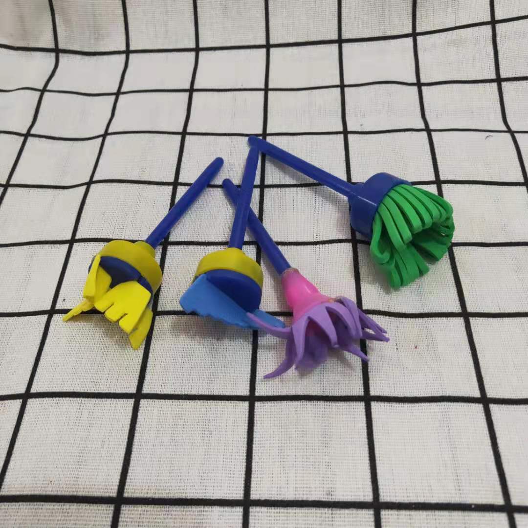 Sponge brush for kindergarten