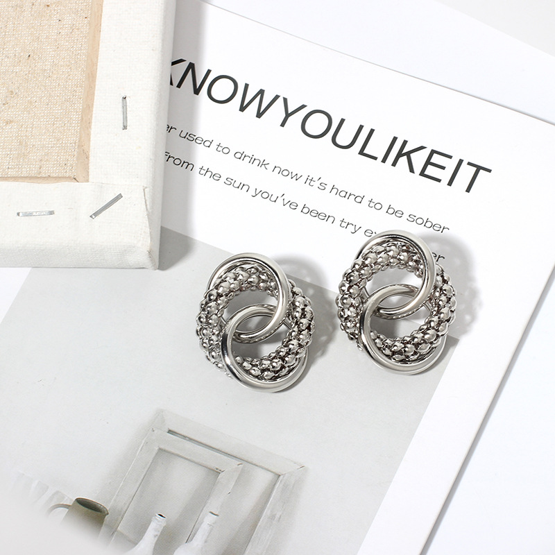 14g Weight Earrings Classification Wedding, Travel Occasion Women'S Gender Fashion Style Gold, Silver Color Fashion Round Metal Earrings Wholesale 6