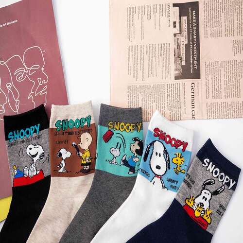 Japanese cute puppy cotton women's mid-calf socks Little Red Book same style cartoon socks student socks