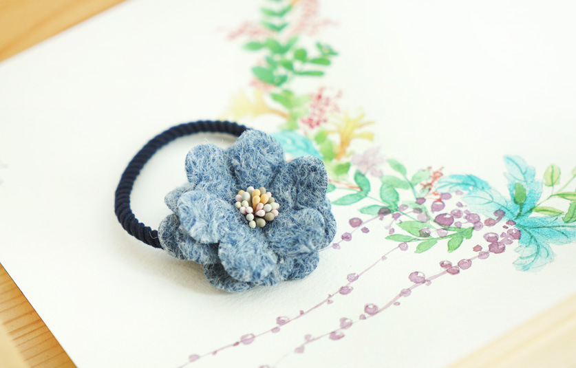 Fashion New Korean Woolen Handmade Cloth Flower Hair Tie Hair Tie Sweet Korean Rubber Band Hair Tie display picture 9