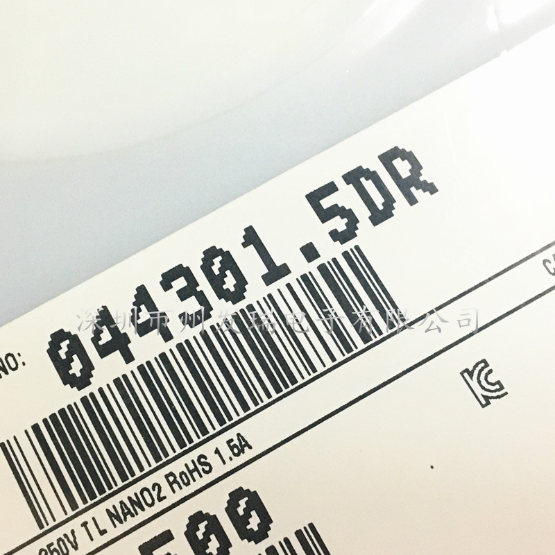 全新原装 044301.5.DR 1.5A 250V一次性陶瓷贴片保险丝