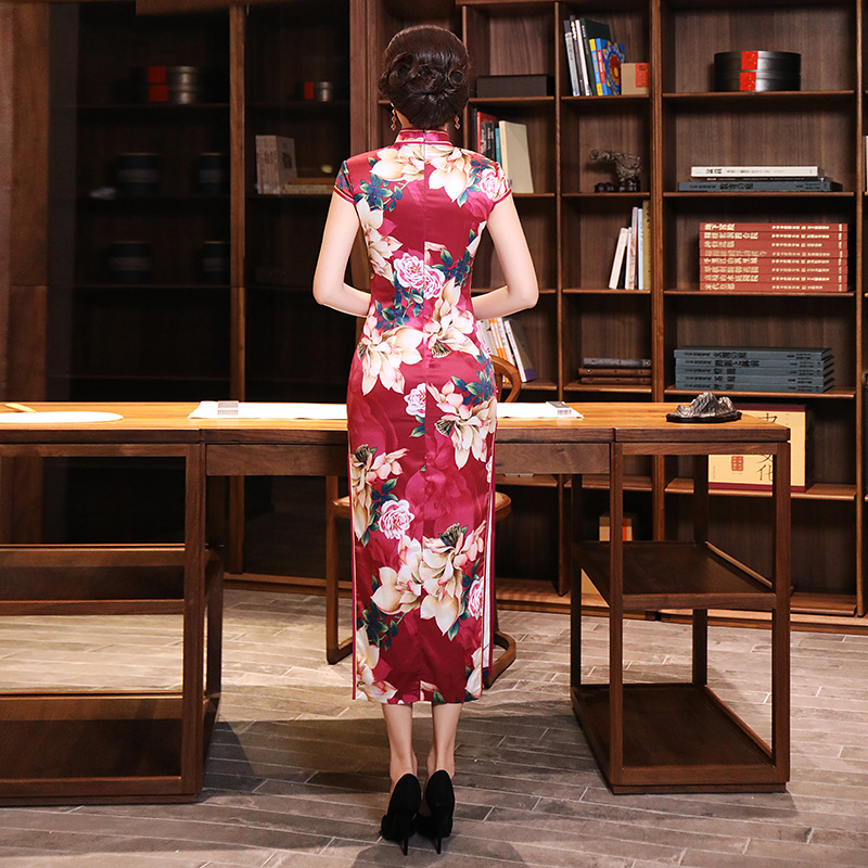 Cheongsam women Chinese style 2019 new pattern Catwalk costume Retro Modified type Republic of China Dress have more cash than can be accounted for grace