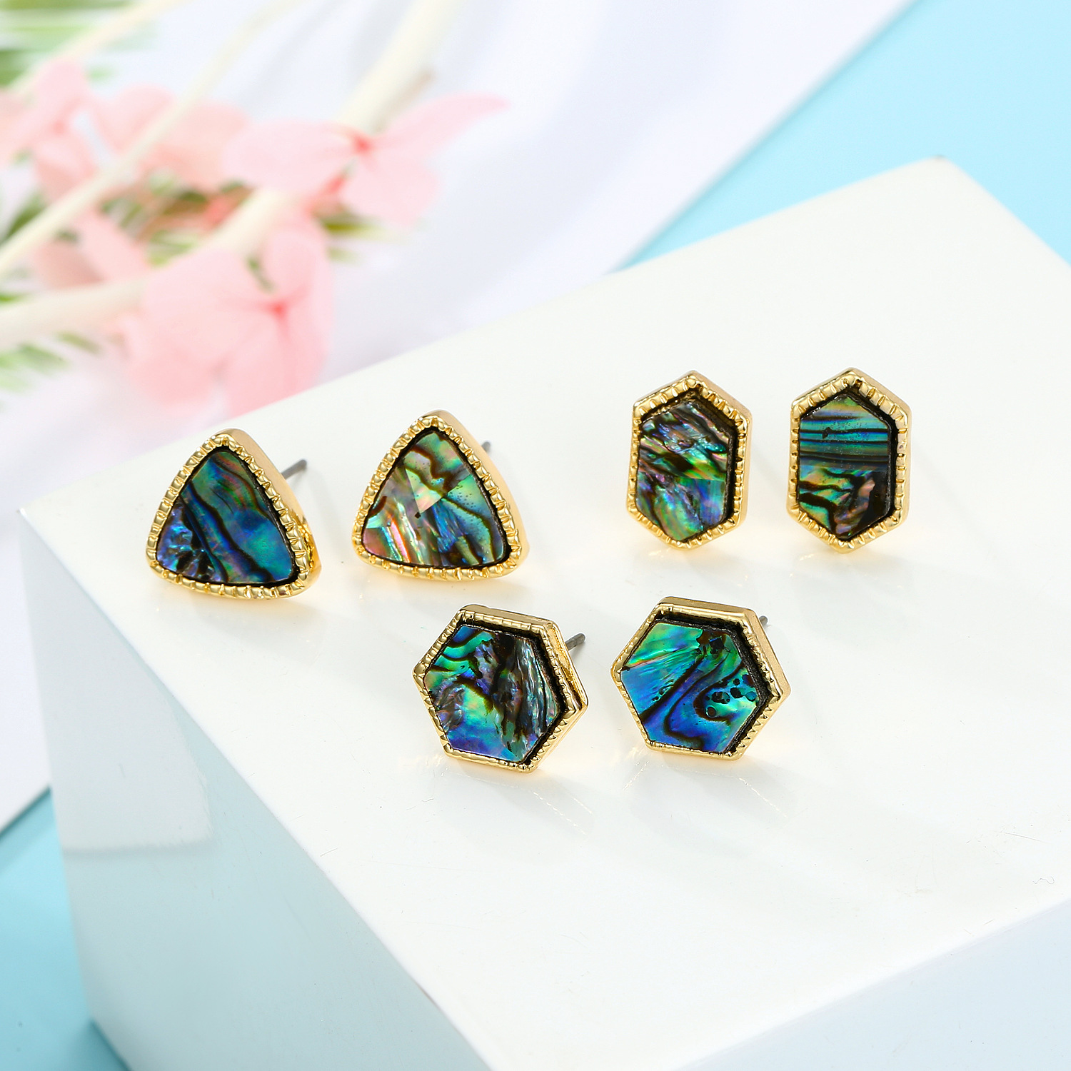 Jewelry Six Sides Abalone Shell Earrings Ins Triangle Shell Earrings Resin Earrings display picture 1