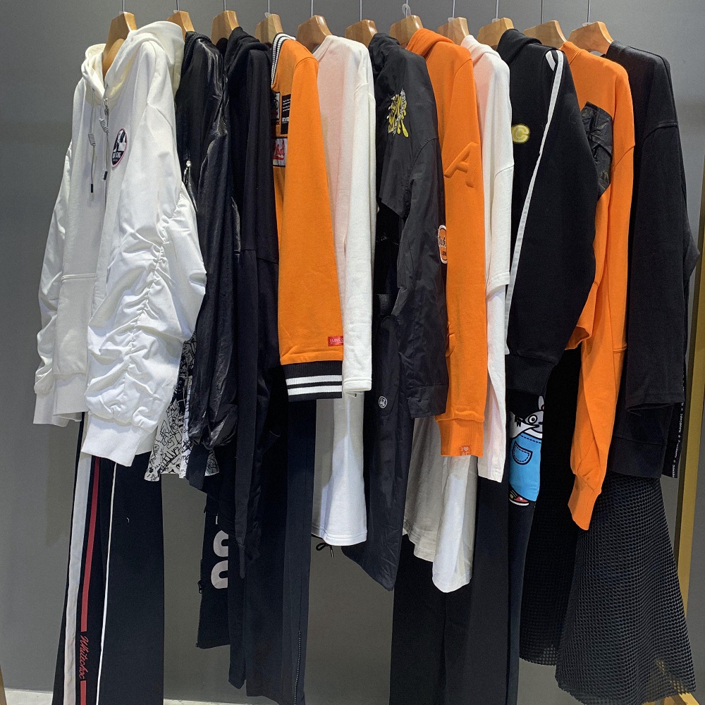 紐方20秋冬裝品牌折扣女裝貨源 專櫃正品女裝 品牌尾貨卡嘉茜