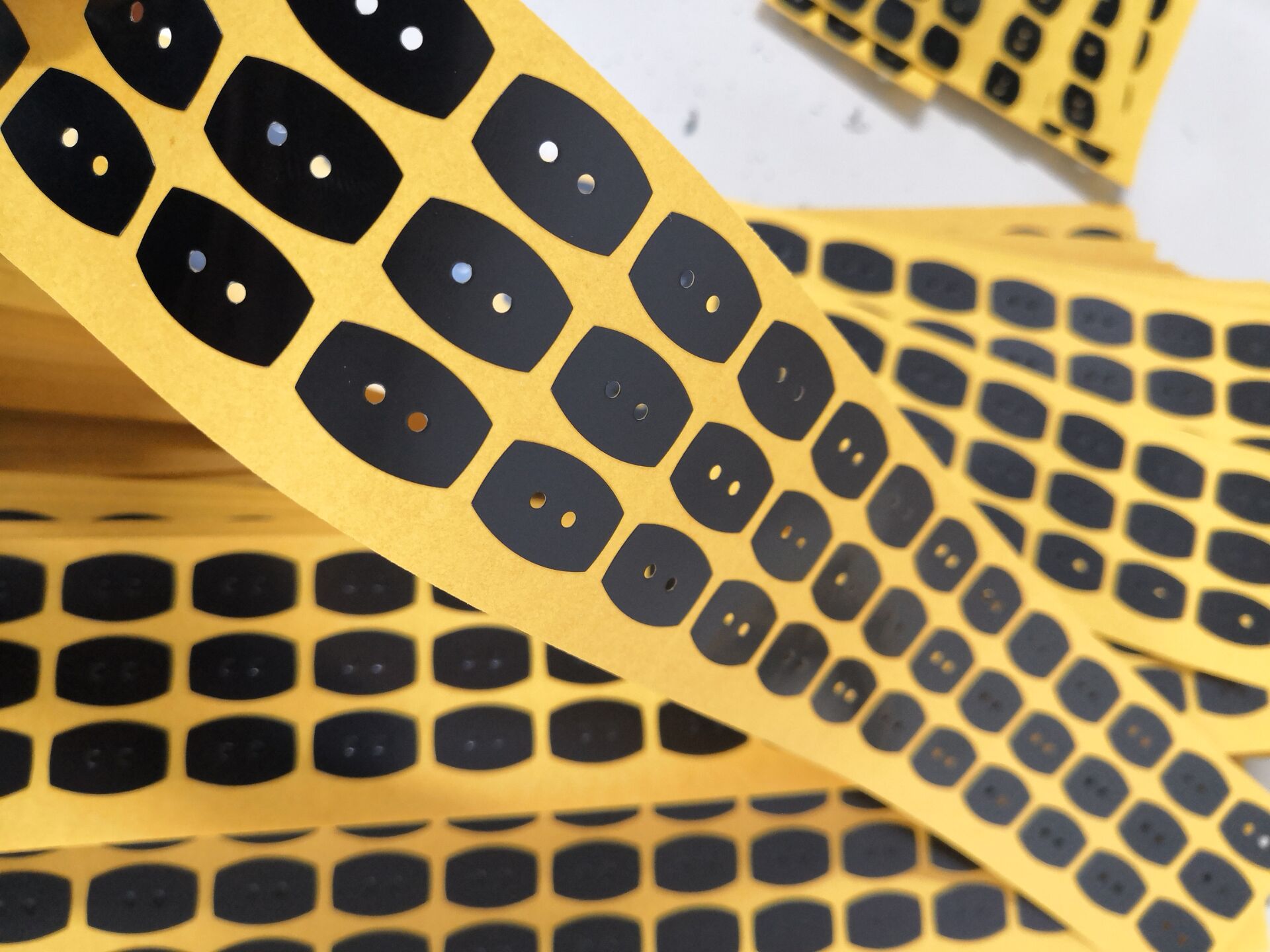 模切成型绝缘片 电源专用阻燃背胶麦拉片