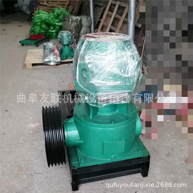 直连式小型饲料制粒机 草粉电动饲料造粒机 家用秸秆饲料成粒机63