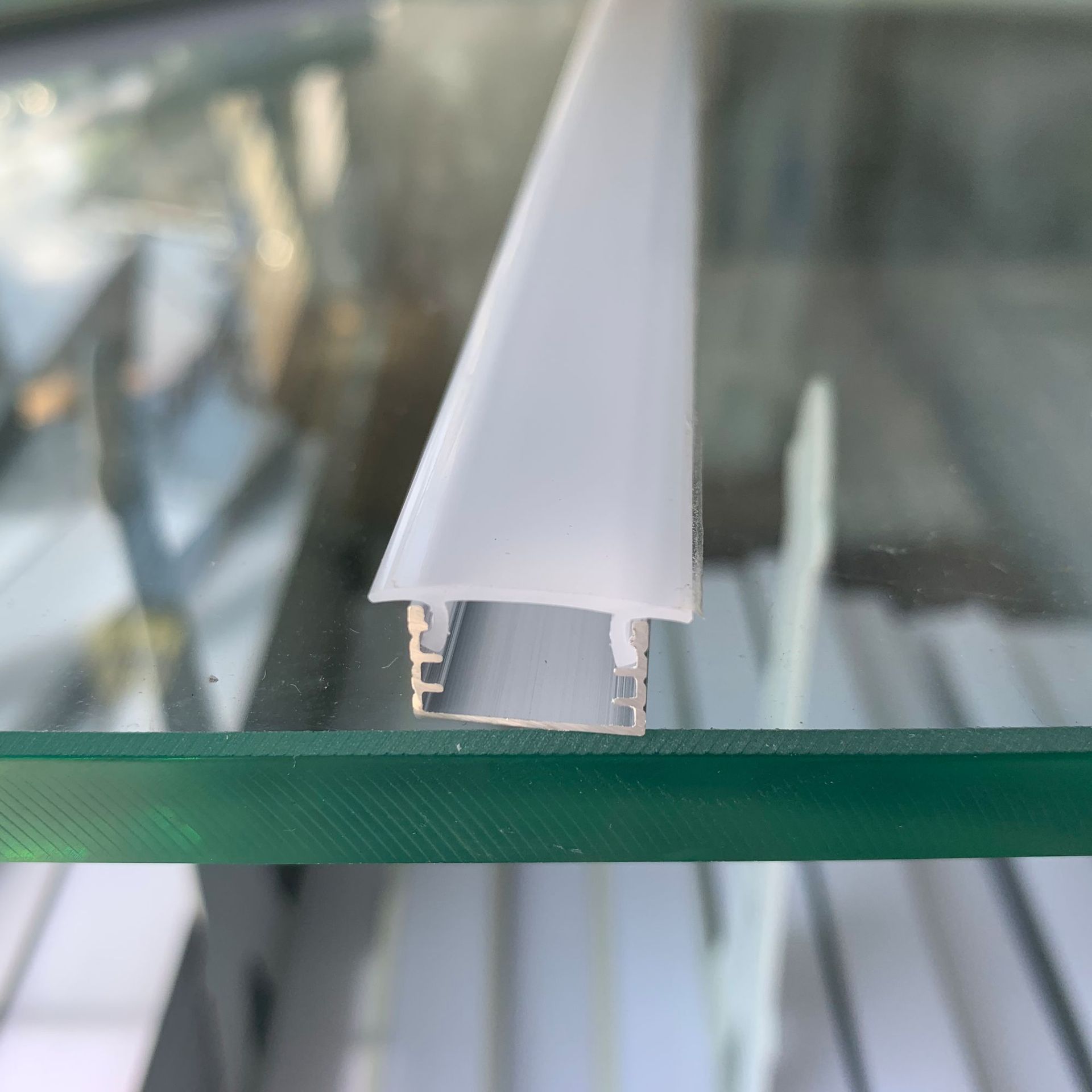 Linear light, interior lighting for wardrobe, lampshade, lamp, light strip