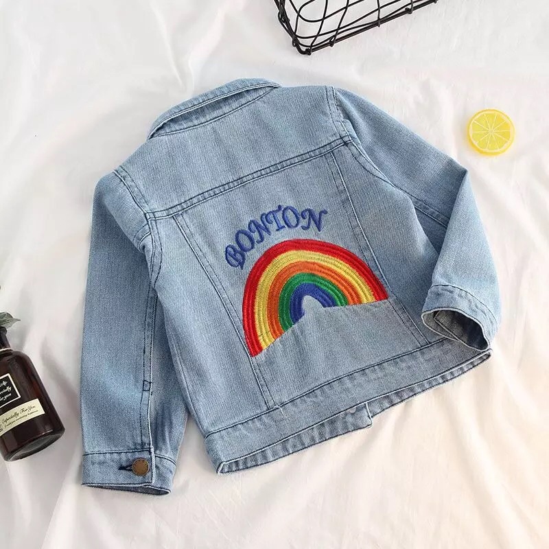 童裝壹件代發2019春裝新款中小童韓版男女童彩虹刺繡夾克牛仔外套