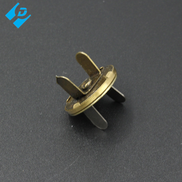 专业生产 18MM铜壳超薄扫青古 锌合金箱包扣 18MM磁钮