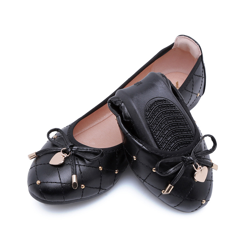 Black (lamb pattern)