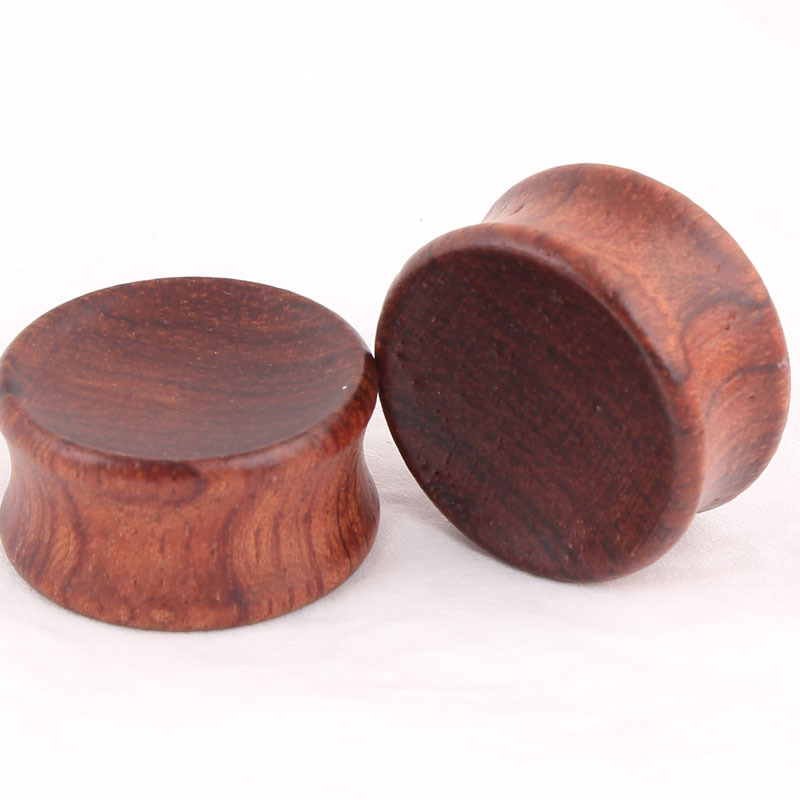Pointed titanium steel lip stud product view